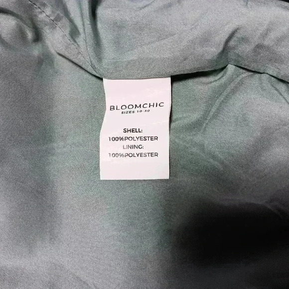 Bloomchic Romper/  jumpsuit. Ladies size 14-16 - Picture 6 of 7